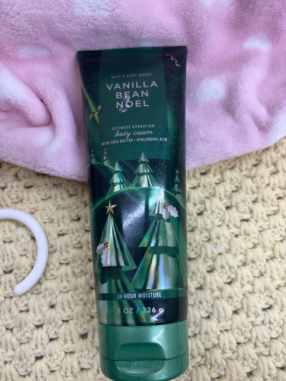 Bath and body works vanilla bean Noel body cream 8 oz